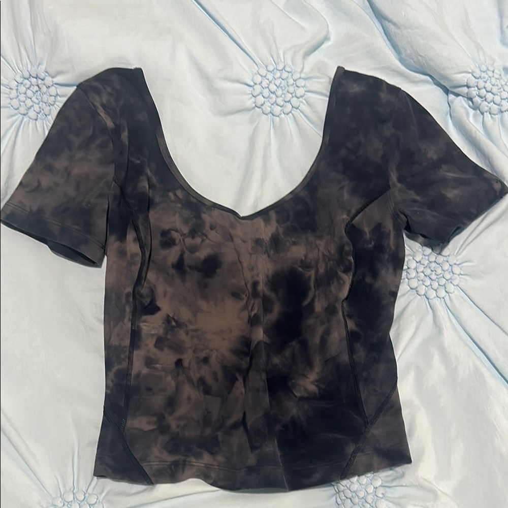 Lululemon Diamond Dye Align t shirt